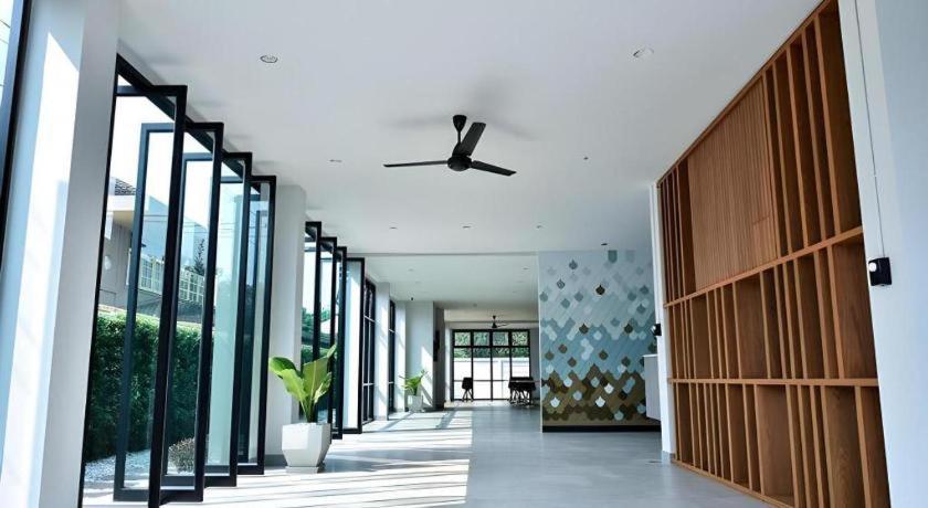 @Sleep Hotel Nakhonpathom Kültér fotó